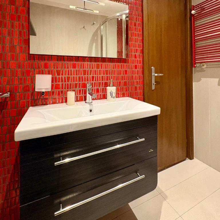 Eternal Rome - Double Room with Private Bathroom - 9