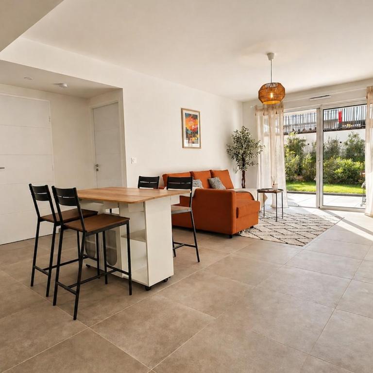 Casa Loubet - Rez-de-jardin avec piscine rooftop, salle de sport & parking privé - BY AURAconciergerie - Apartamento de 1 dormitorio con jardín - 4