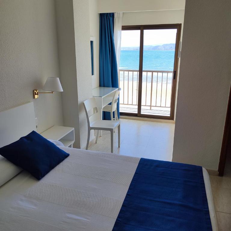 Hotel Sicania - Double or Twin Room with Sea View - 8