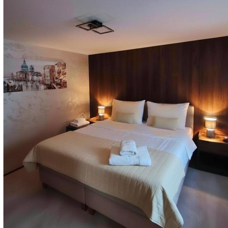 One Luxury Suites AKUSTIK - 3 minuta peške do Jezera - Apartman - Prizemlje - 3
