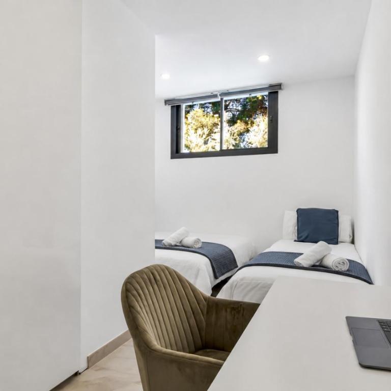 Villas Pinares de San Anton - Sea, City, Mountain, Views - Villa with Sea View - 9