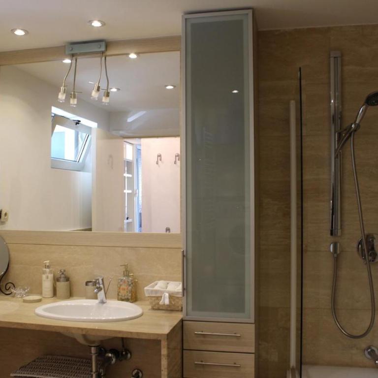 Budva LUX Apartment 1 - One-Bedroom Apartment - 26