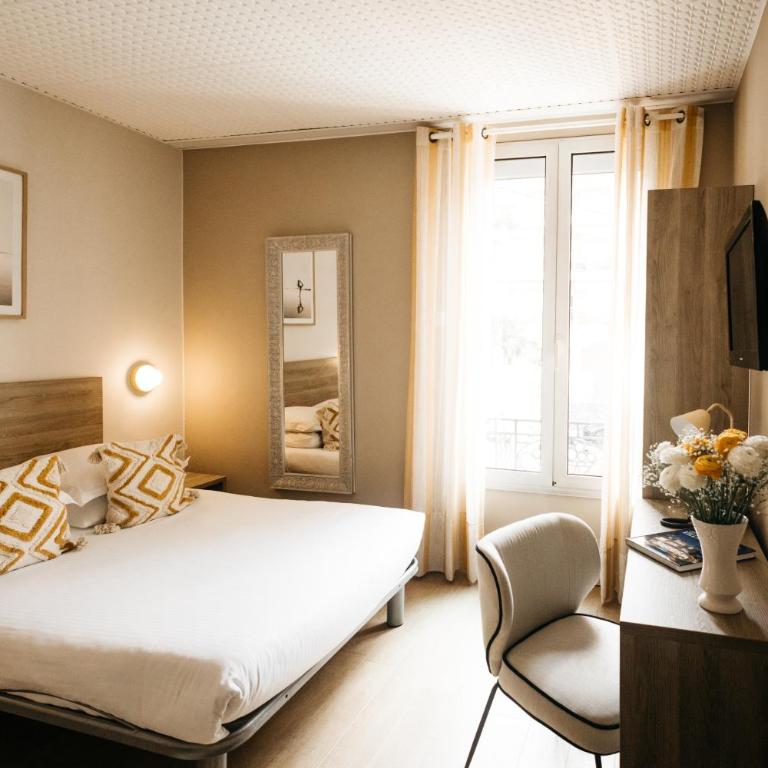 Hôtel Le Petit Castel - Chambre Simple - 2