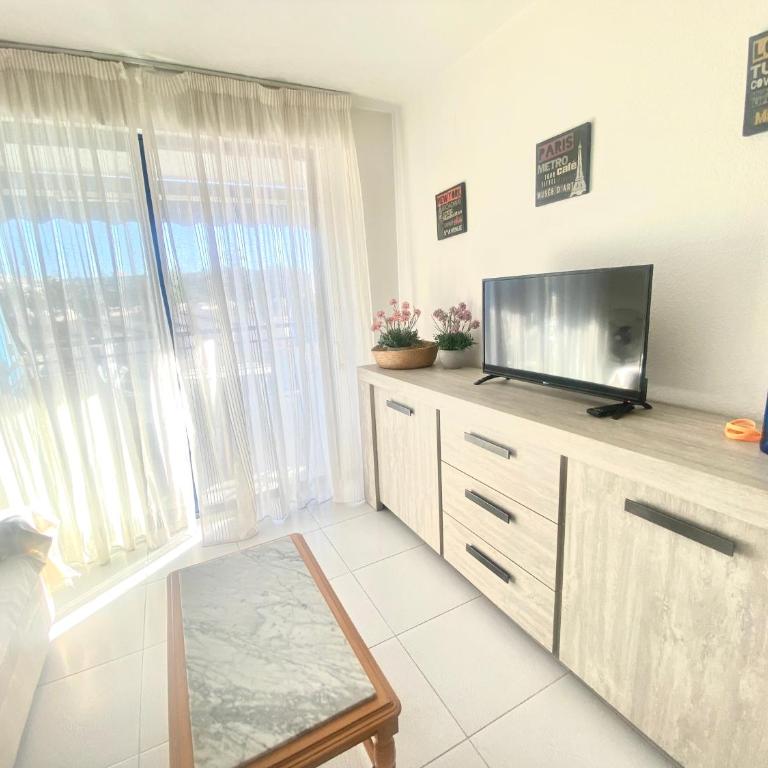 Flat 5 minutos from beach w pool view! - Apartamento de 1 dormitorio - 4