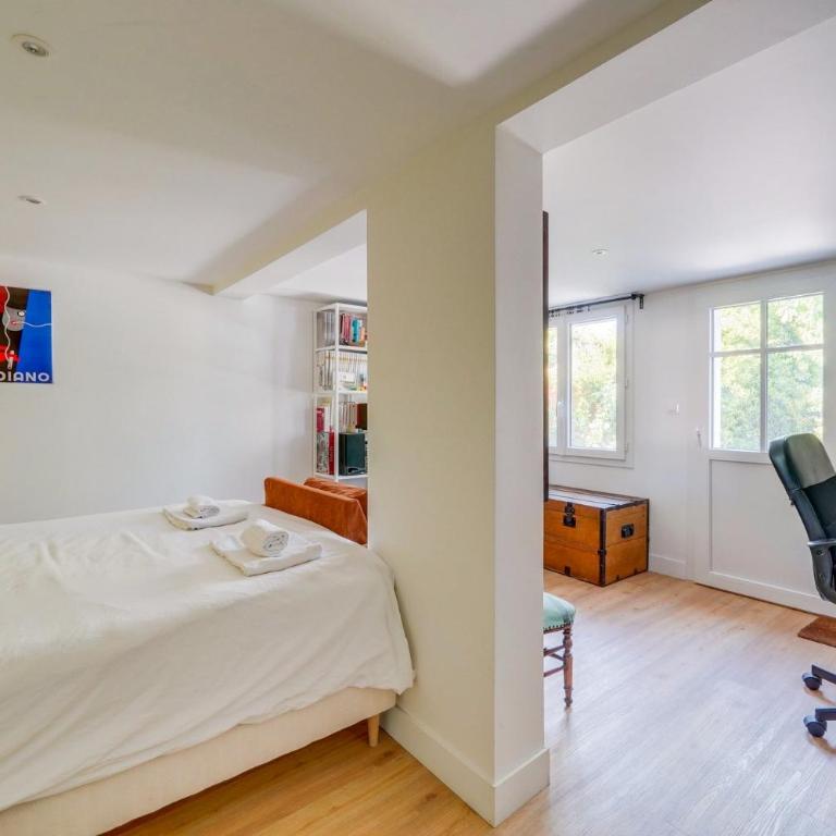 Très belle Maison avec Piscine et Jardin - Maison 4 Chambres - 15