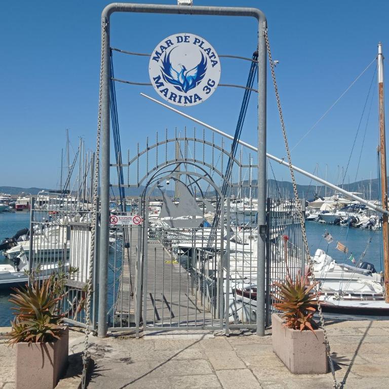 Houseboat BlueSeaDream Dolphin Casetta Galleggiante - Casa Mobile - 10