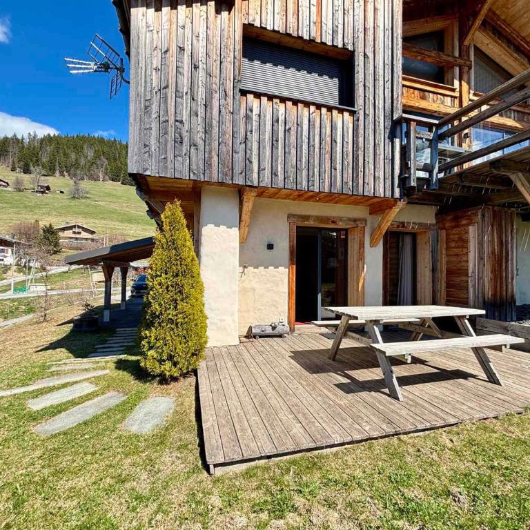 Appartement charmant avec grande terrasse et parking - Appartement 2 Chambres - 14