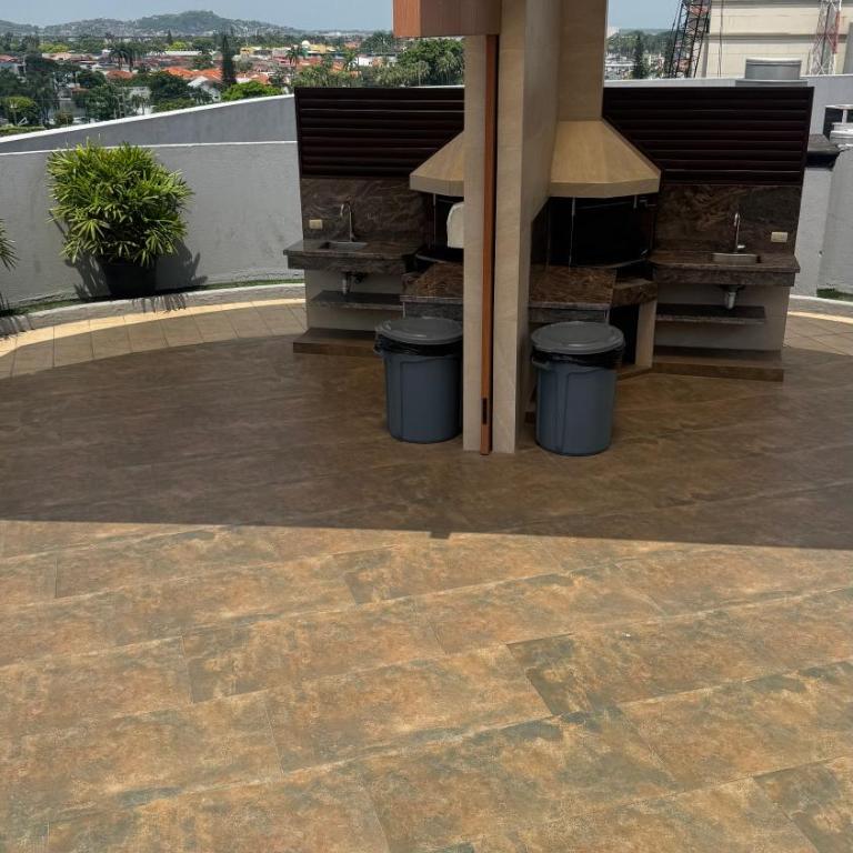 Suite de lujo en Samborondón Plaza - One-Bedroom Apartment - 15