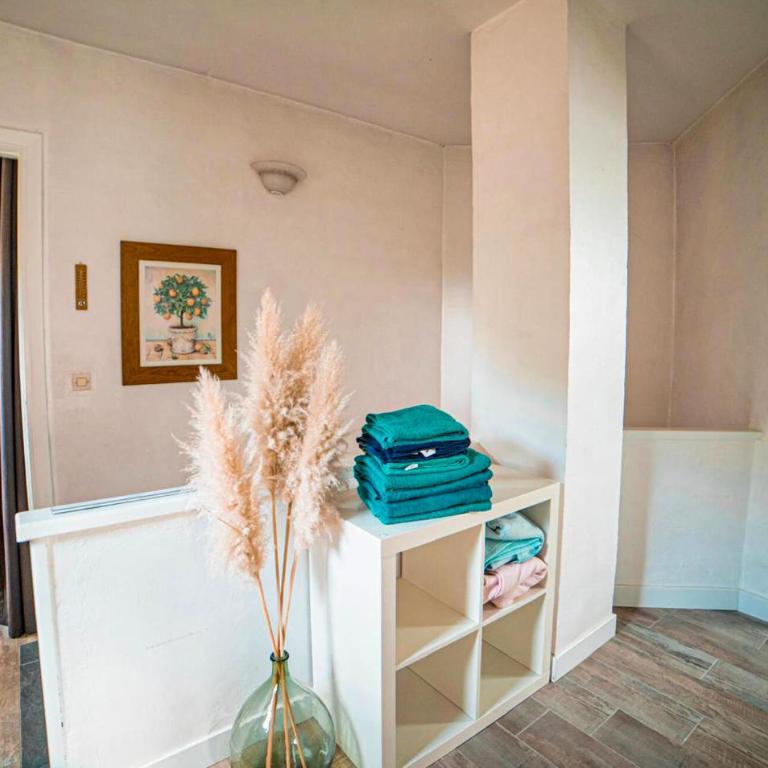 Amazing Home In Fréjus - Casa Unifamiliar de 3 dormitorios - 5