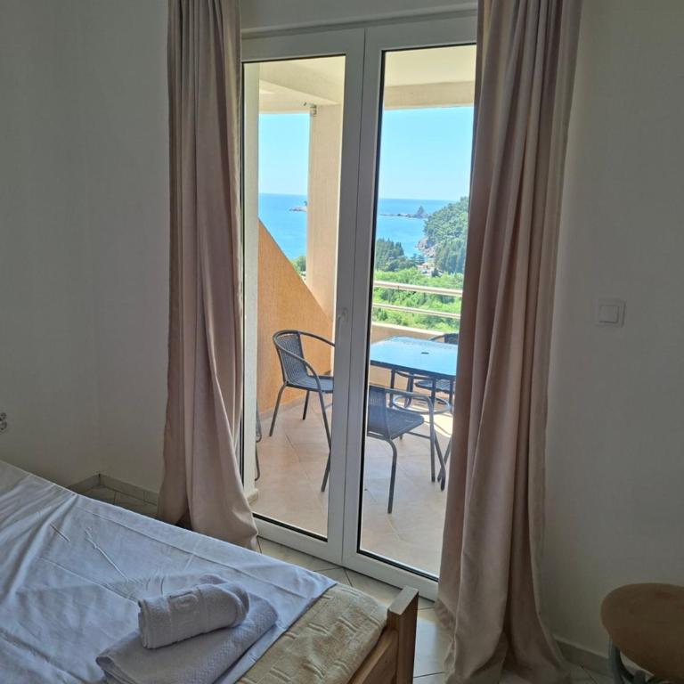 Lucky Relax Lučice - Two-Bedroom Apartment - 6