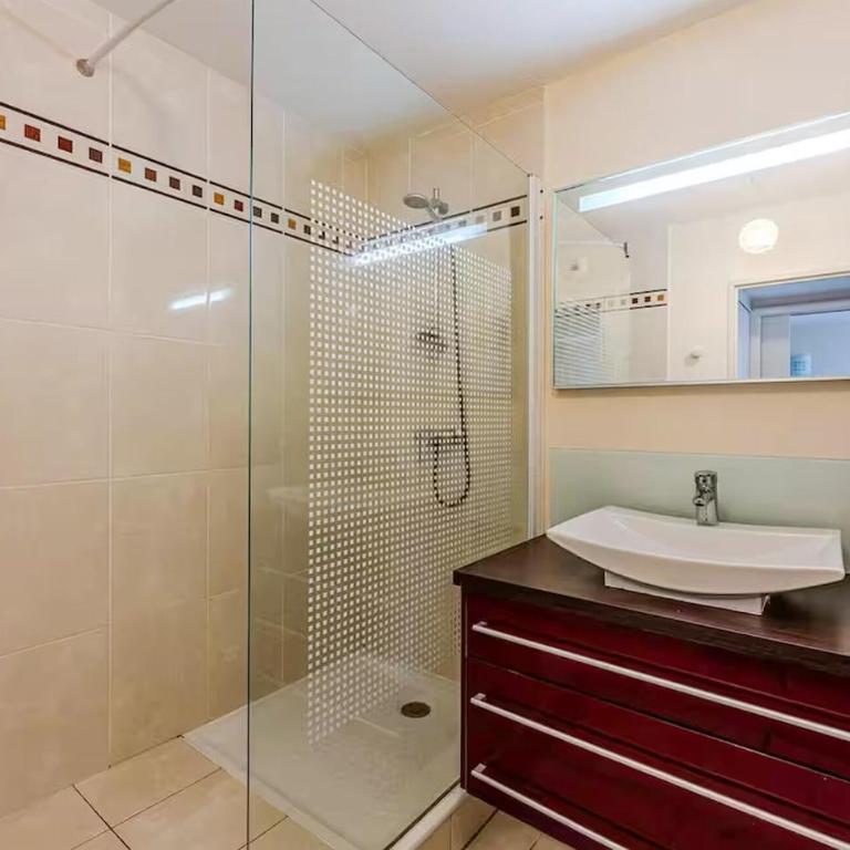 1 Bedroom Beautiful Apartment In Arcachon - Appartement 1 Chambre - 9