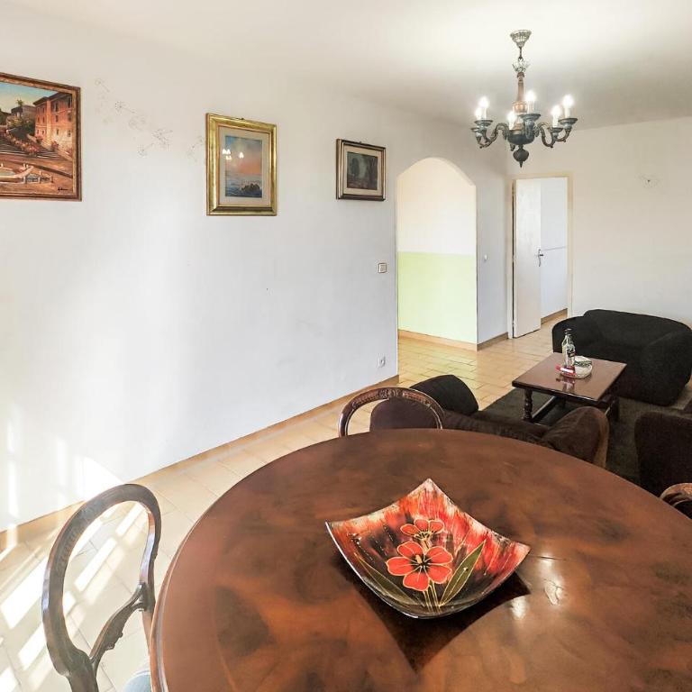 Appartement Proche Plage - Two-Bedroom Apartment - 7