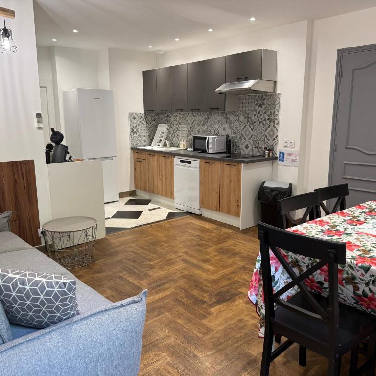 Domaine Le Rocher d Argent avec Piscine Extérieur ,Jacuzzi Intérieur et Salle de jeux - Appartamento con 2 Camere da Letto - 32