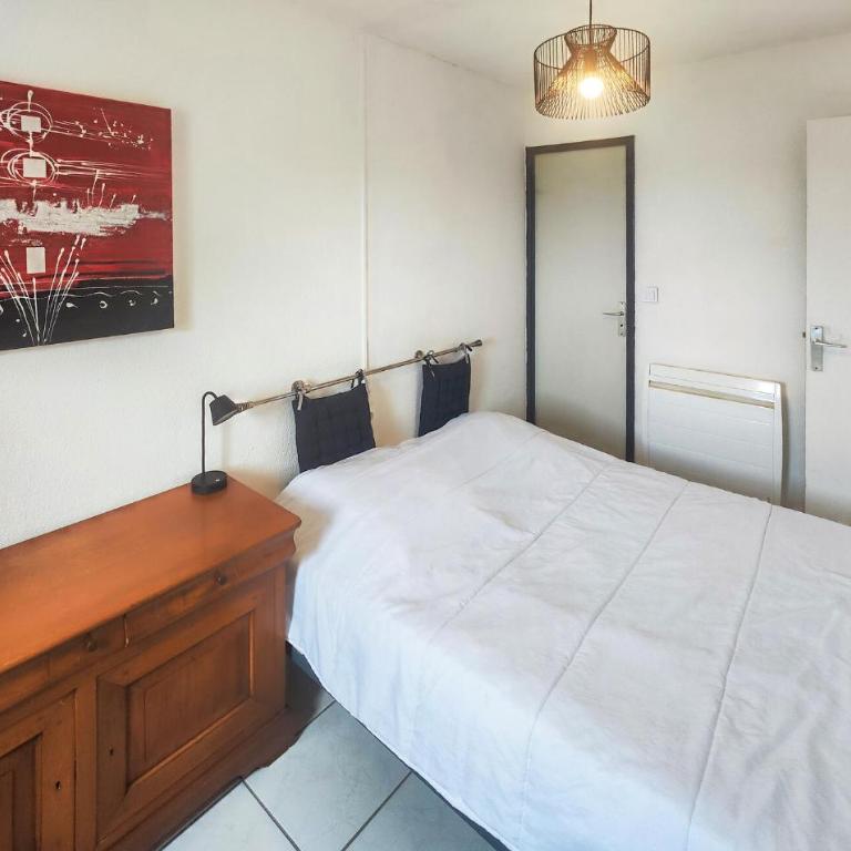 Appt Face A La Mer - One-Bedroom Apartment with Sea View - 11