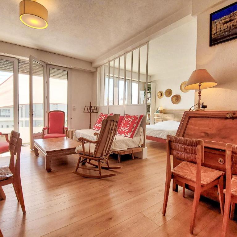 Appartement Proche Plage - Appartement 2 Chambres avec Balcon - 3