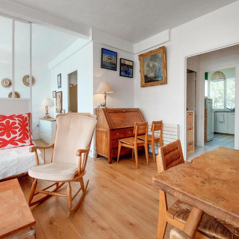 Appartement Proche Plage - Appartement 2 Chambres avec Balcon - 4