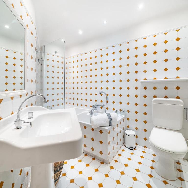 Nice Home In Châteauneuf-Grasse - Casa a Schiera con 3 Camere da Letto - 14