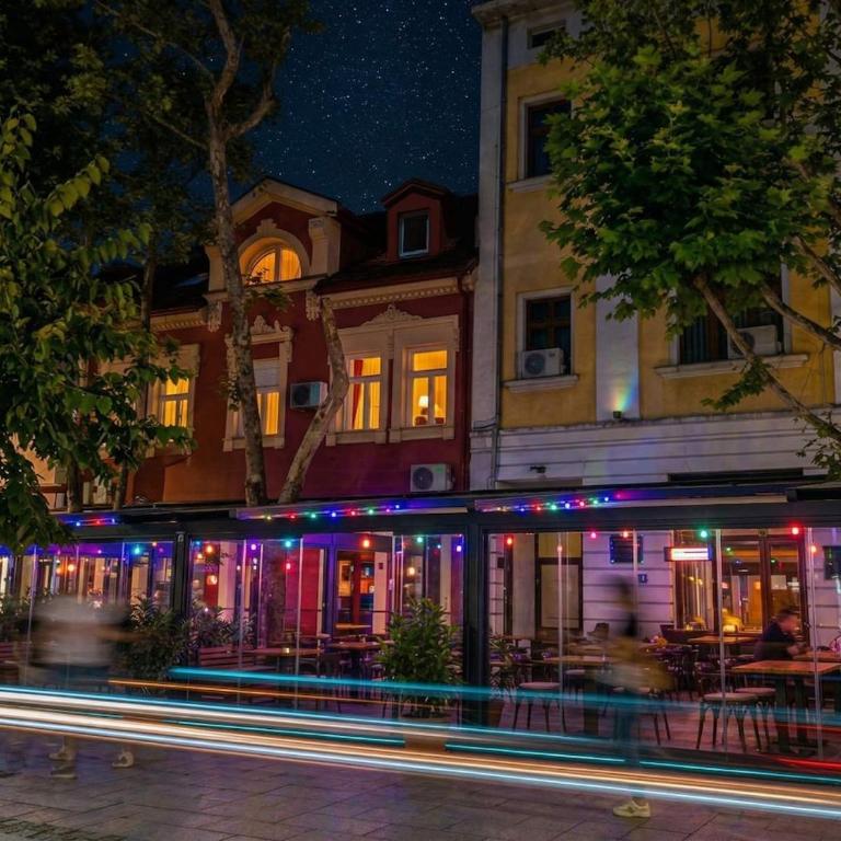 Luxury Stay in the Heart of Podgorica - Bokeška Street - One-Bedroom Apartment - 16