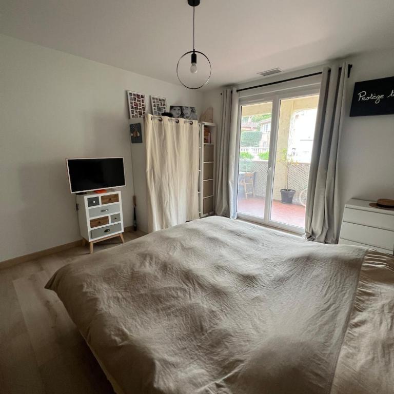 Appartement 4 chambres avec terrasse - Apartment - 24