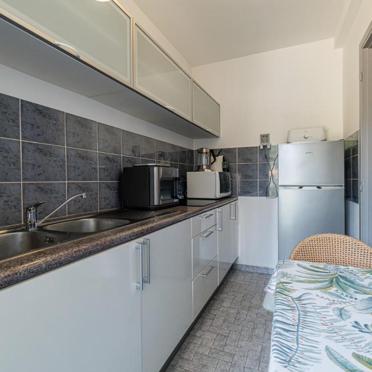 SAN FELICE - Charmant 2 pièces avec balcon et parking - One-Bedroom Apartment - 8