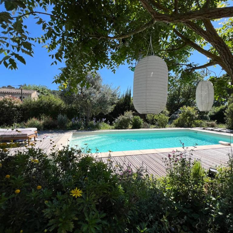 Le Carré Vert - superbe T2 au coeur de Mougins, clim, parking privé, piscine privative sur réservation - Appartement 1 Chambre - 11