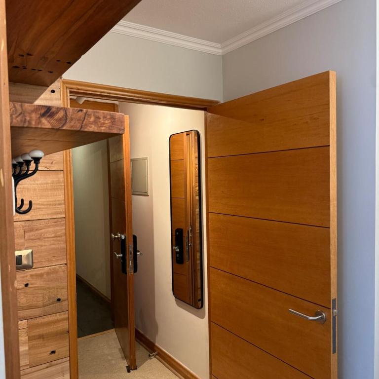 Newly Remodeled Ski IN OUT - Three-Bedroom Apartment - 47