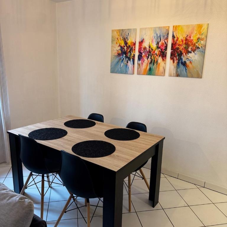 Spacious, 2 Rooms 3 beds, Top Floor & Parking - Apartamento de 2 dormitorios - 5