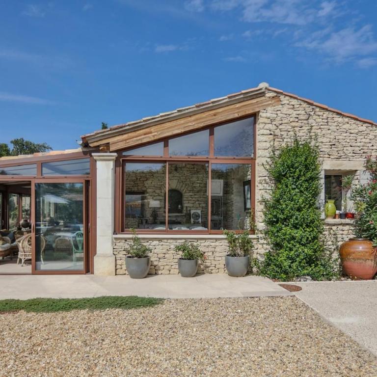 Mas provençal avec piscine à 10 minutes à pieds du village de Gordes - Villa con 3 Camere da Letto - 30