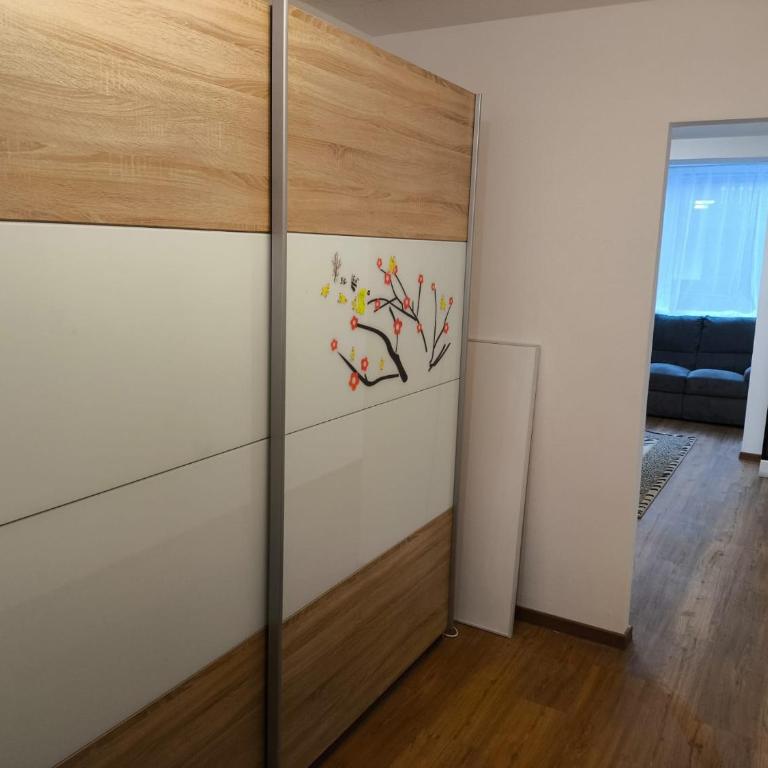 Sasha - One-Bedroom Apartment - 11