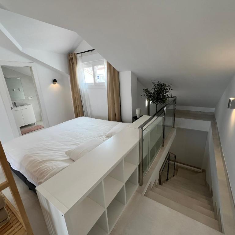 Studio Apartments in the vibrant heart of Benalmádena Pueblo - Studio with Terrace - 13