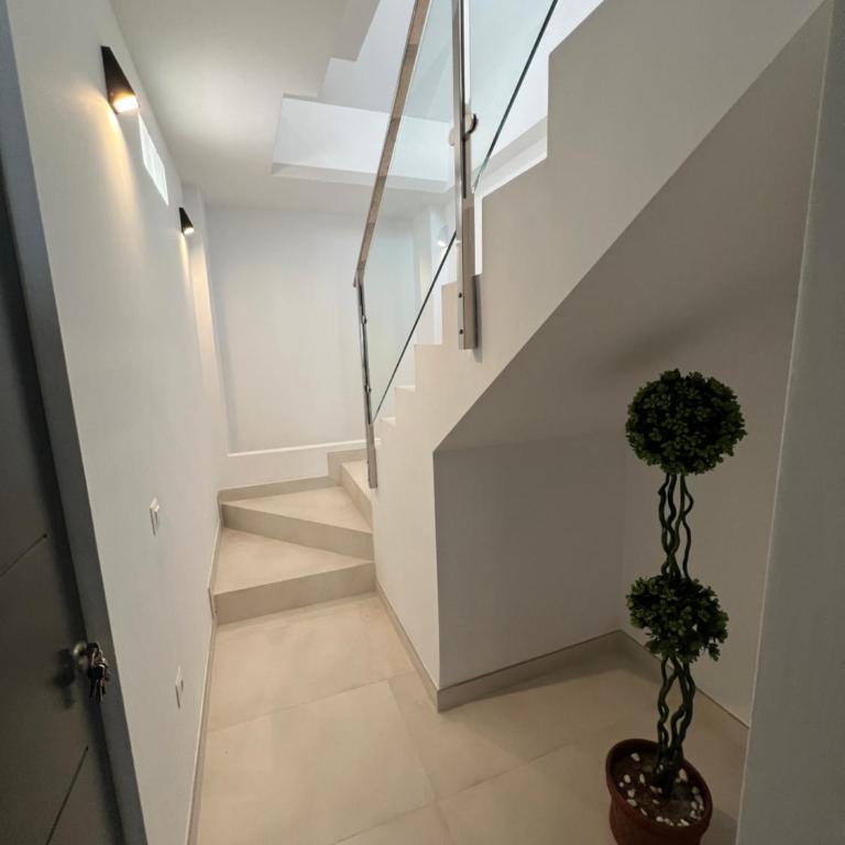 Studio Apartments in the vibrant heart of Benalmádena Pueblo - Studio with Terrace - 21