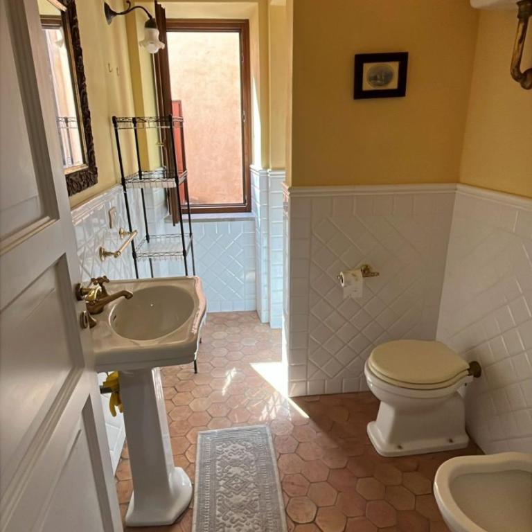 Smart Nest Lipari - Camera Matrimoniale con Balcone - 10