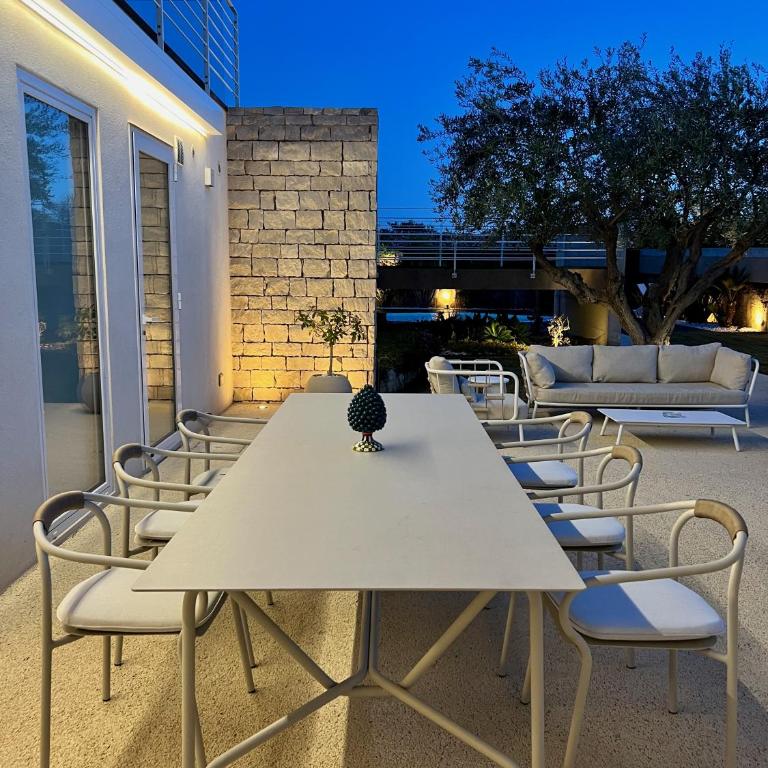 Villa Dafni Luxury Home Heated Pool - Villa Deluxe - 31