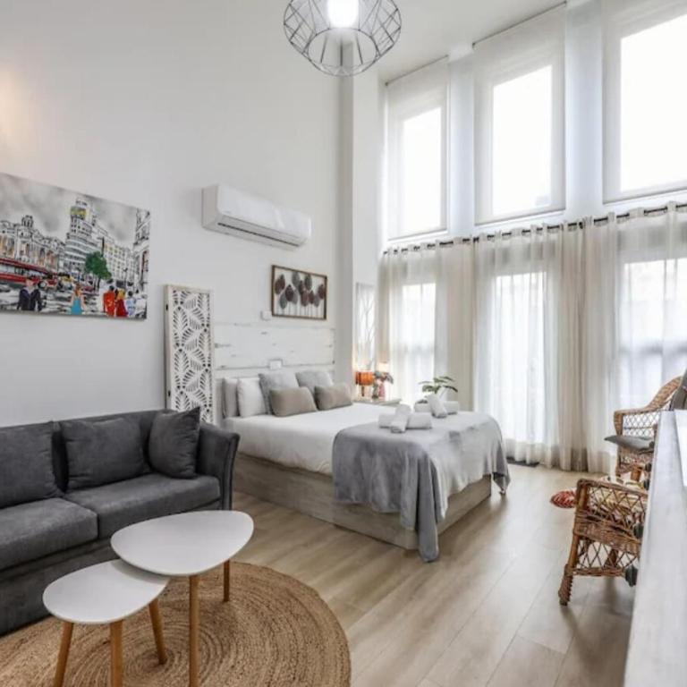 Laguna del Marquesado ideal visitar Madrid con piscina - One-Bedroom Apartment with Garden - 37