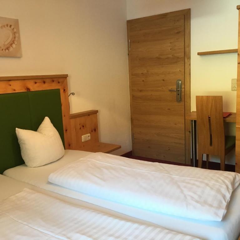 Zistelberghof - Doppelzimmer mit Balkon - 6