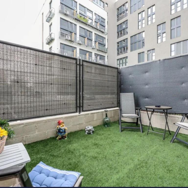 Laguna del Marquesado ideal visitar Madrid con piscina - One-Bedroom Apartment with Garden - 2