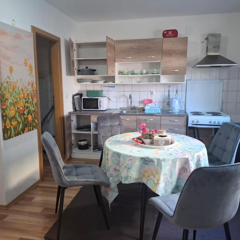 Apartment Maatoug - Apartment - Ground Floor - 11