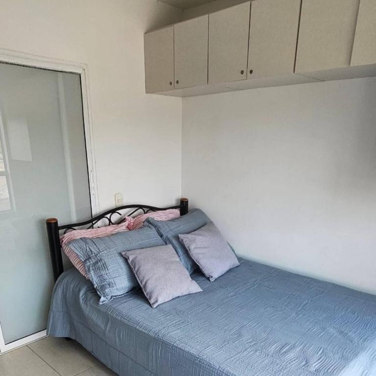 Cozy Apartment Near the Beach, Pool Access, Hot Water - Apartment - 4