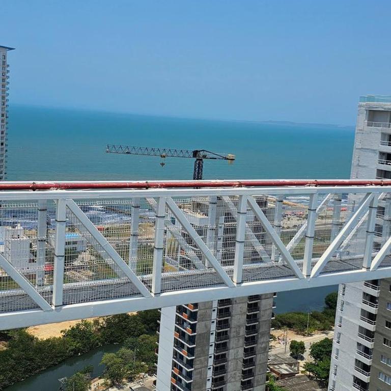 Cozy Apartment Near the Beach, Pool Access, Hot Water - Apartment - 32