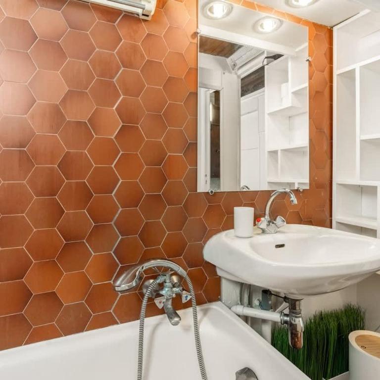 Studio Authentique Montparnasse proche St-Germain - Appartement - 12