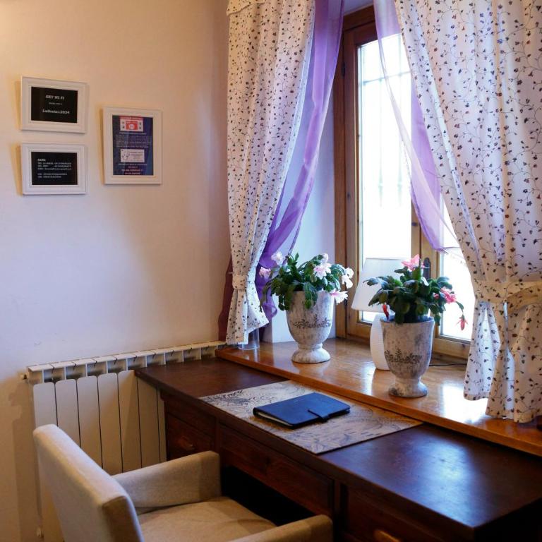 La Sosta - One-Bedroom Apartment - 2