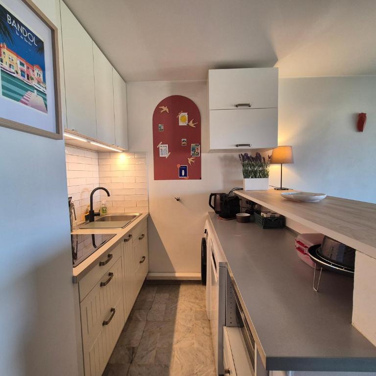 T3 neuf vue mer, à 300m de la plage, piscine et parking privé - Apartamento de 2 dormitorios - 6