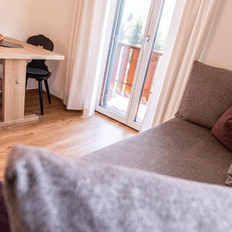 Haus Lohengrin Ferienwohnung 1 - Superior One-Bedroom Apartment with Balcony - 25