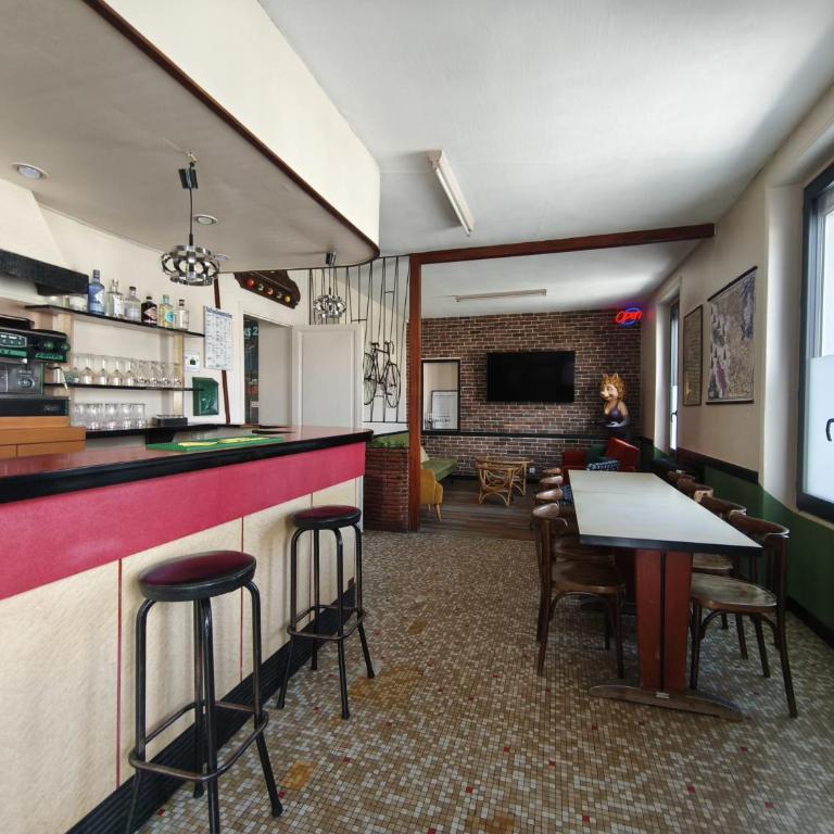 Vintage Café Maison 7 pers atypique ancien bar restaurant La Rochelle - Maison 2 Chambres - 11