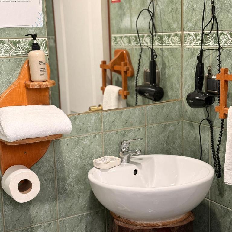 Alpes Hotel - Double Room with Extra Bed - 11