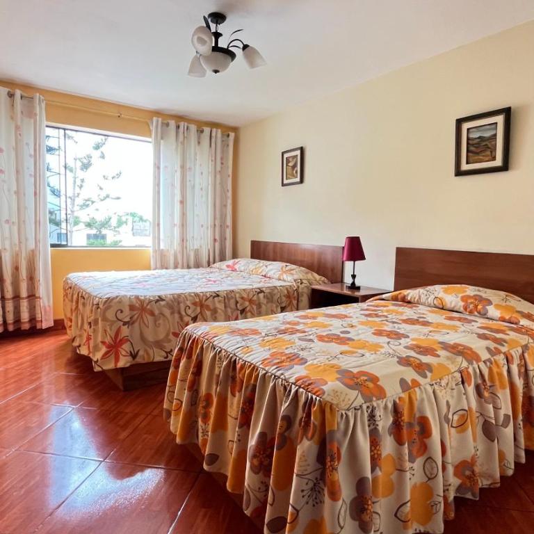 Hotel Nirvana Miraflores - Twin Room with Pool View - 7