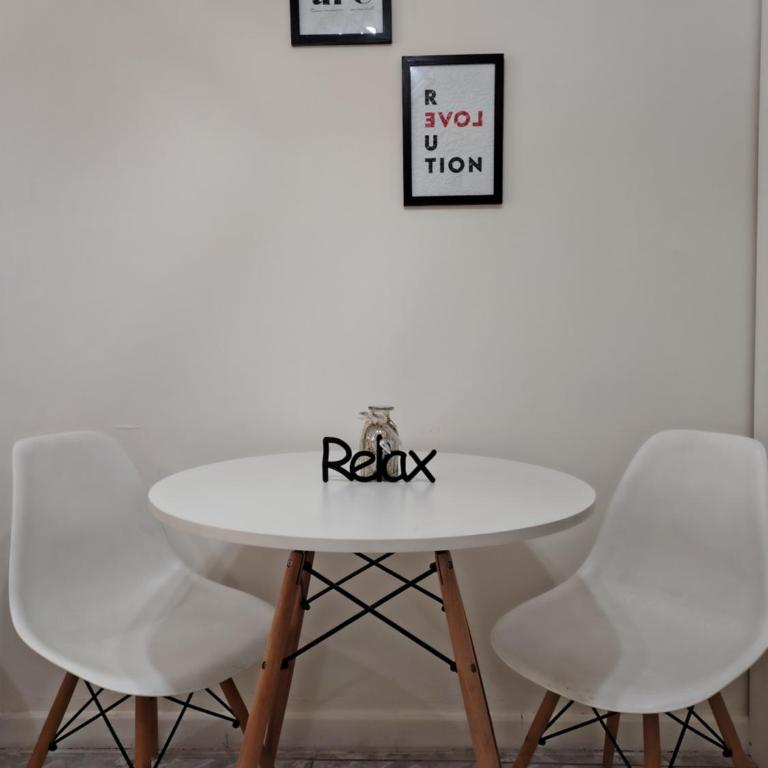 Estudio Moderno PB - Check in Autonomo - Centrico - Apartamento de 1 dormitorio - 12
