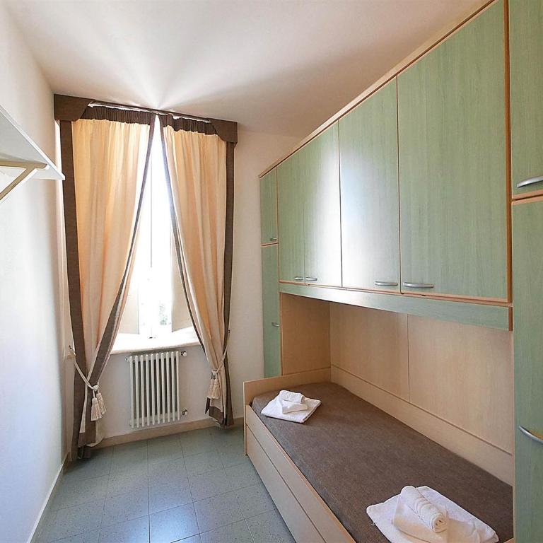 Residence Villa Piani - Appartamento con 2 Camere da Letto - 33