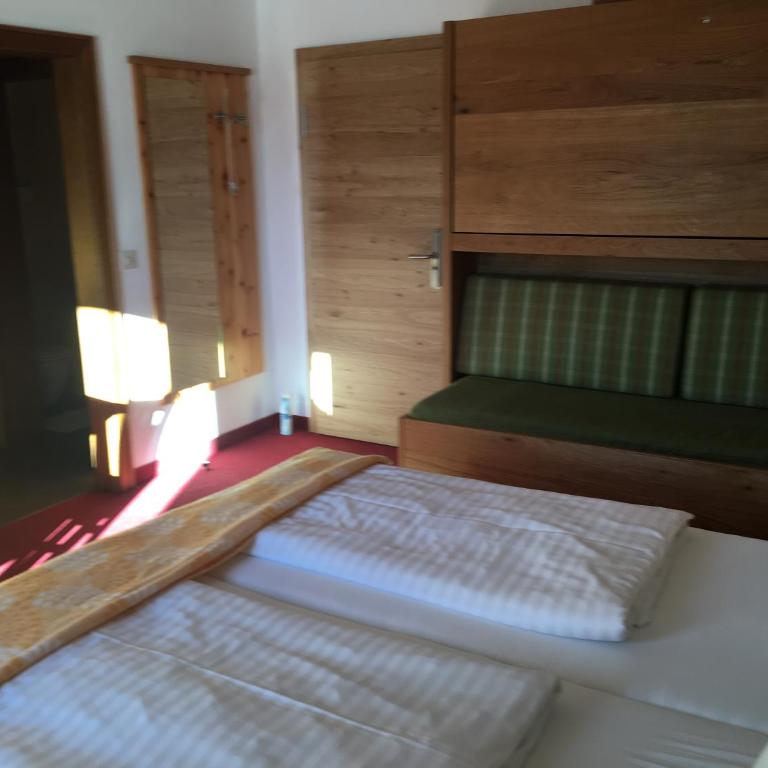 Zistelberghof - Doppelzimmer mit Balkon - 4
