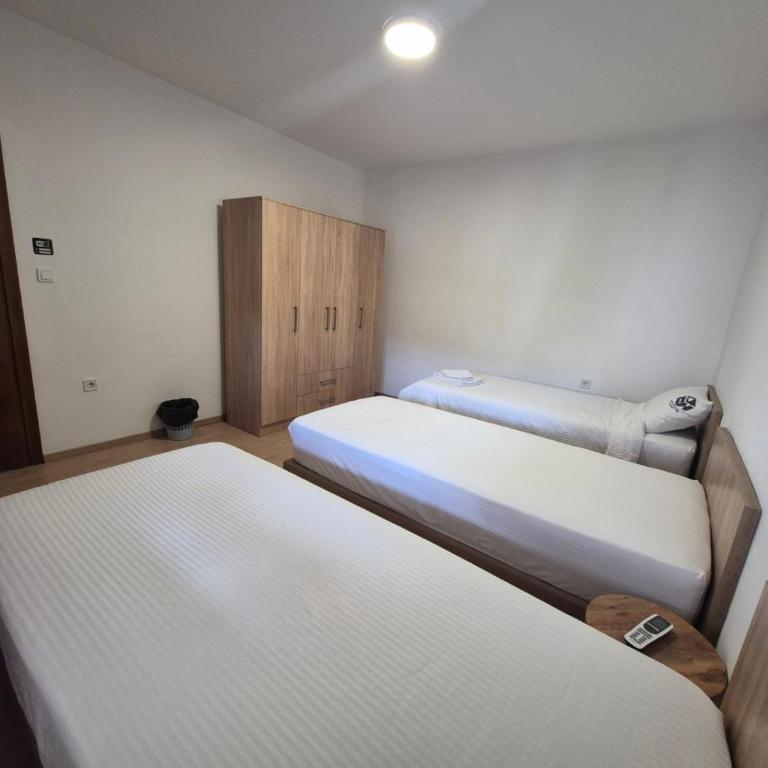 City House Podgorica - Cozy Rooms & Good Vibes - Mešovita Spavaonica - 4